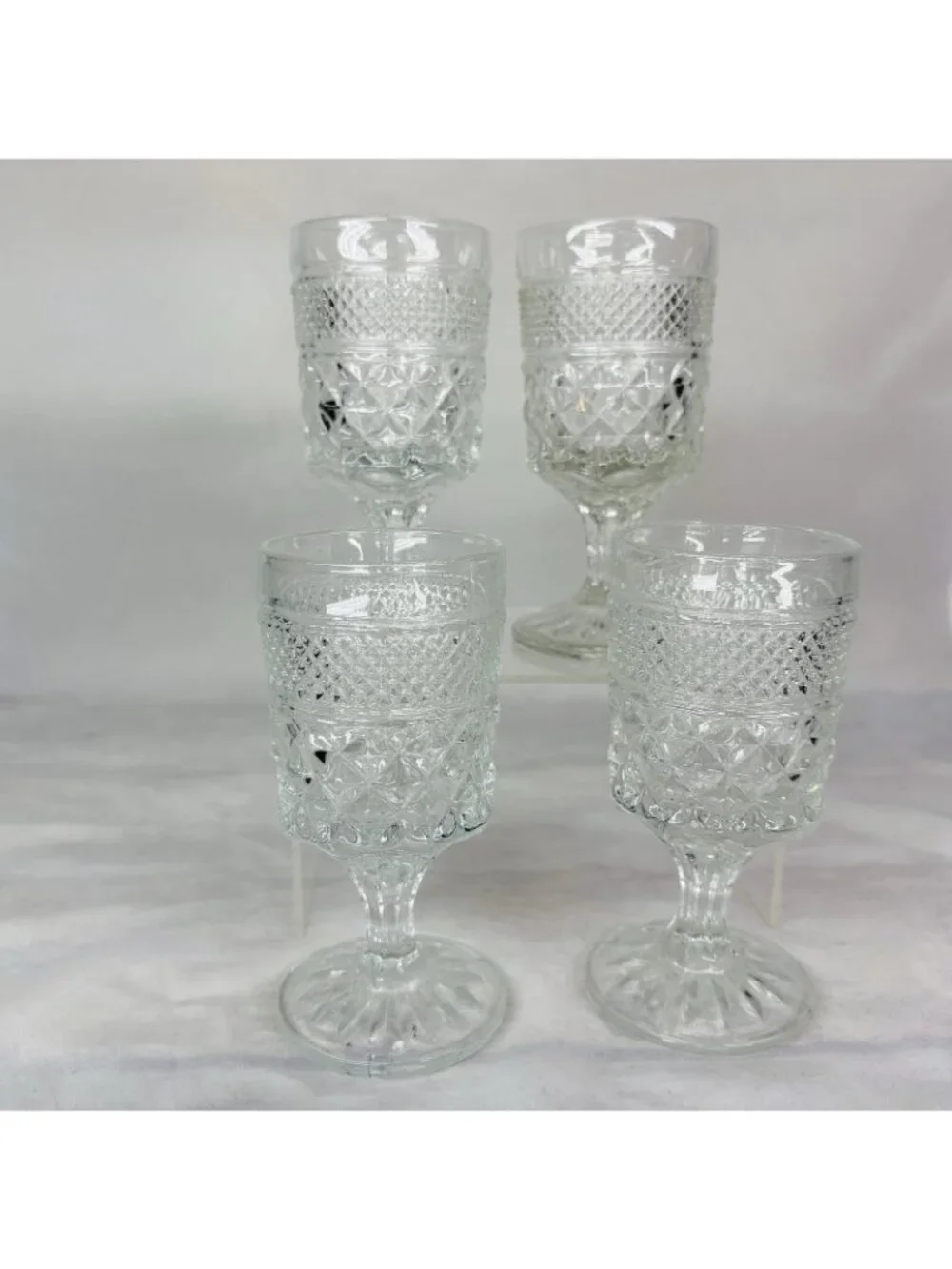 Anchor Hocking WEXFORD Clear Criss-Cross Design Claret Wine 6oz Glasses Set of 4